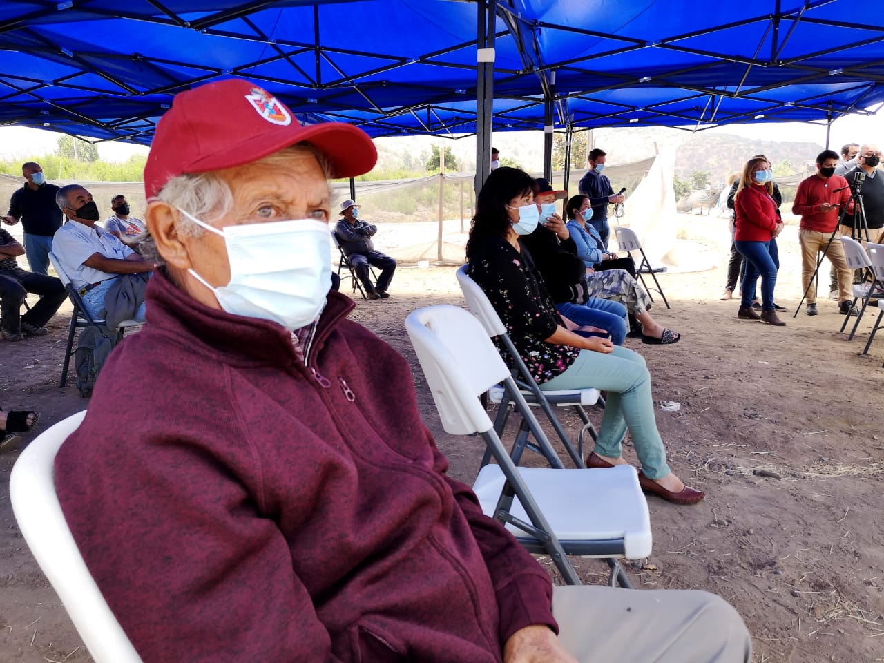 Sequía y pandemia: Indap inyecta $2.900 millones en ayuda de agricultores de Curacaví y María Pinto