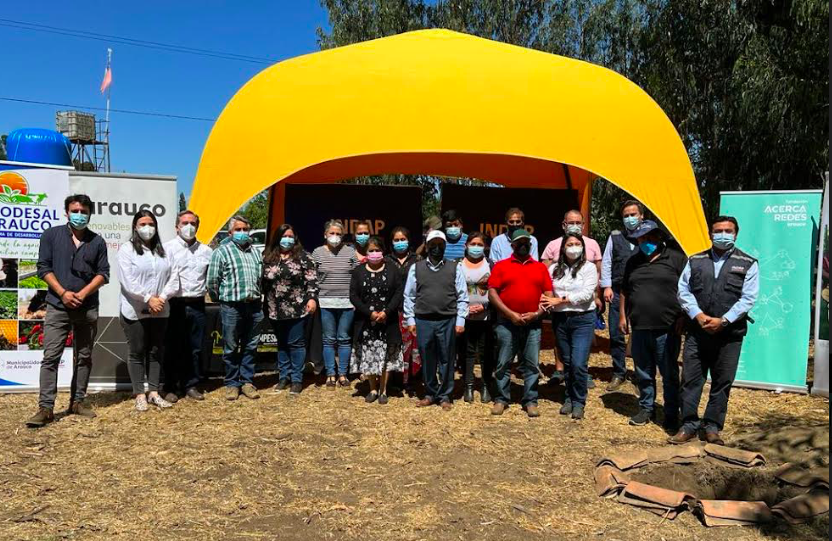 Instalan primera piedra de sala de procesos de hortalizas para agrupación de agricultores en Arauco