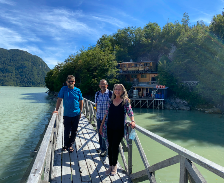 “Pasareleando entre Ciencia y Cultura en Caleta Tortel”: Un proyecto único de vinculación con la comunidad al sur del mundo