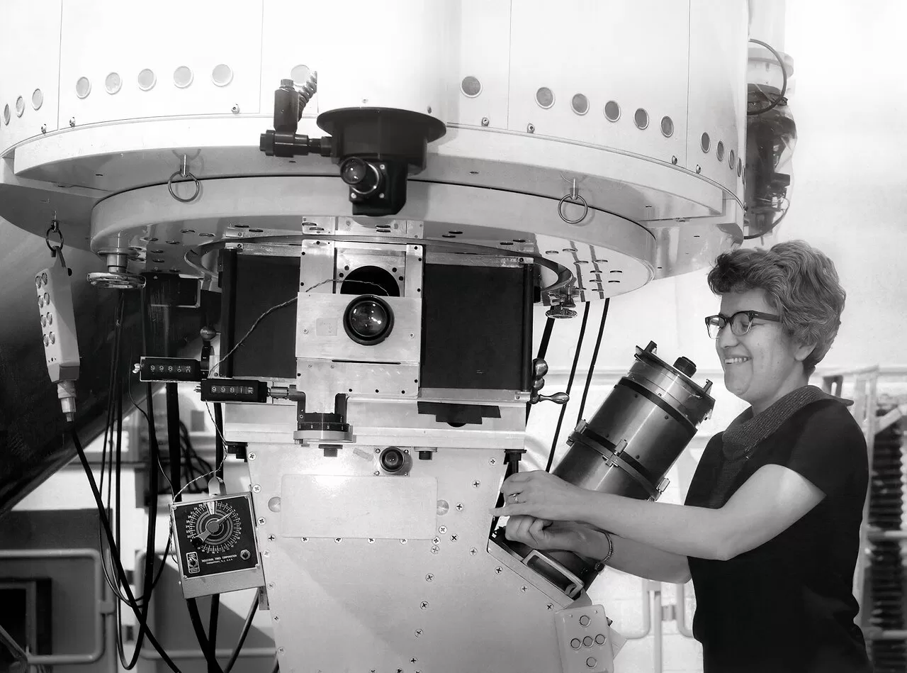 Vera Rubin: la astrónoma que miraba al infinito