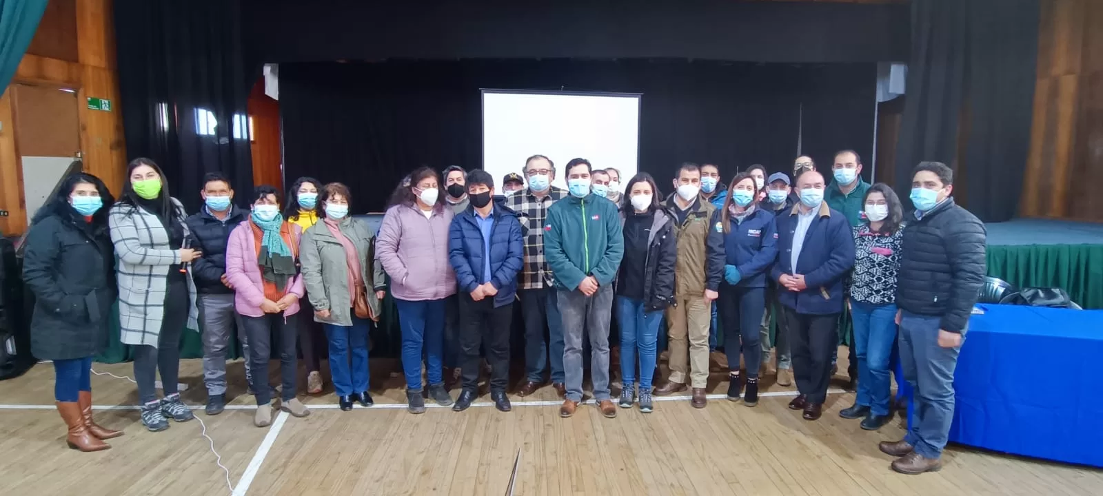 Concretan diálogo ciudadano sobre desarrollo rural para agricultores en Santa Bárbara