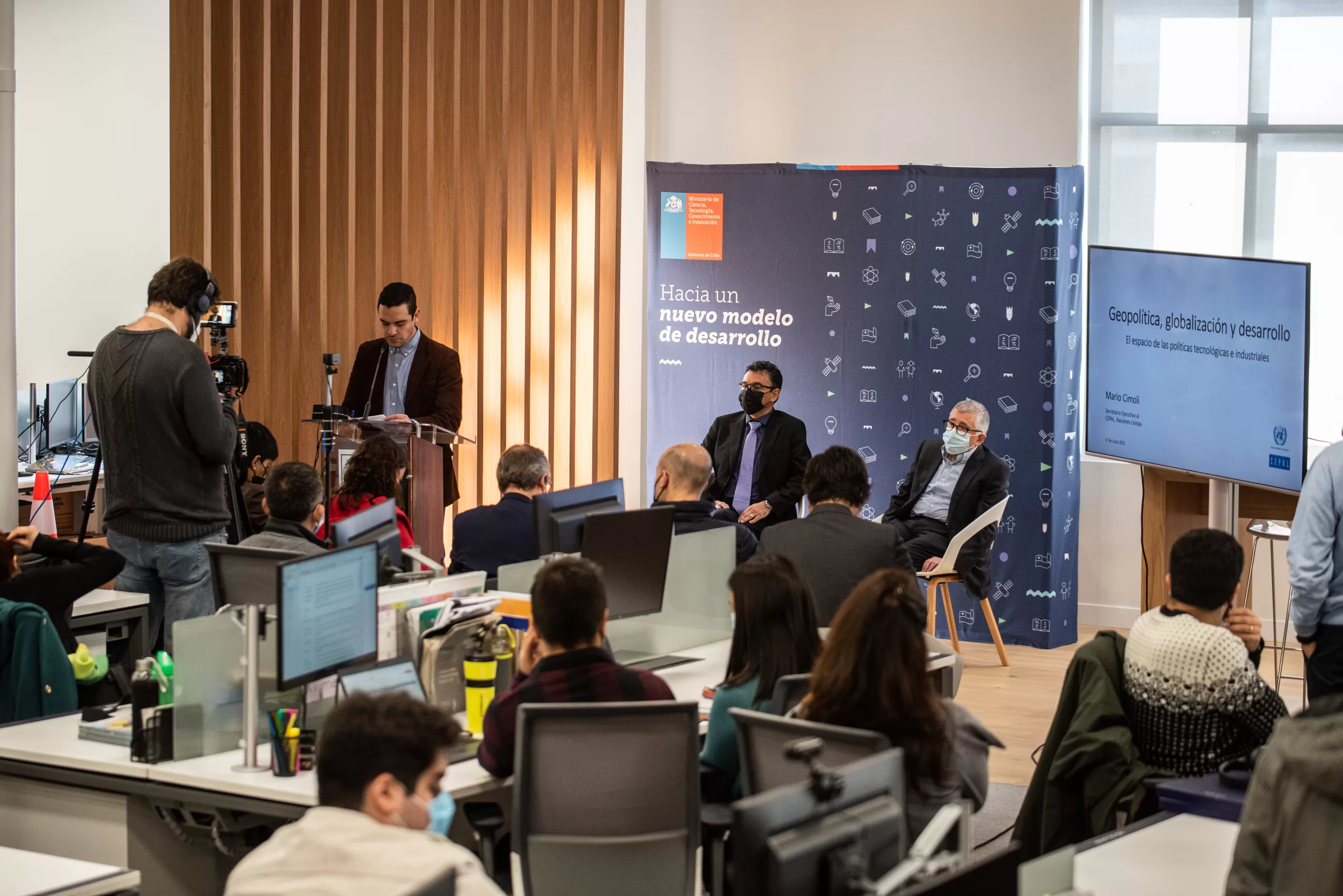 Secretario Ejecutivo Interino de la Cepal destacó la importancia de impulsar un nuevo modelo de desarrollo