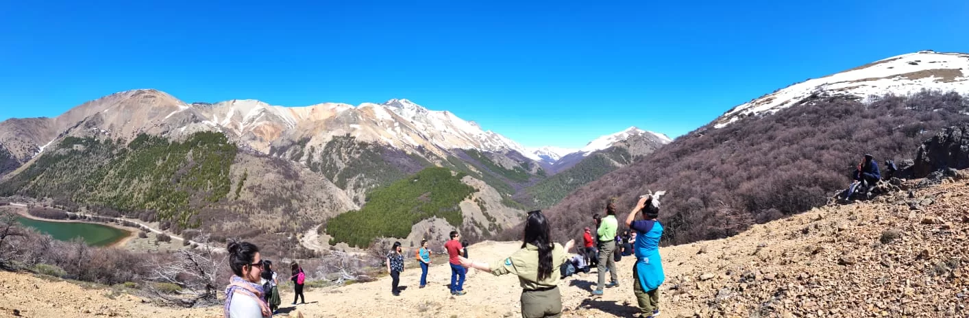 Estudiantes de Cerro Castillo visitan su Parque Nacional en el marco del Segundo Encuentro de Áreas Protegidas y Comunidades Portal