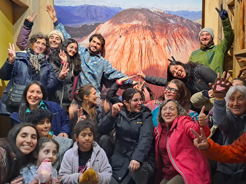 Comunidad de Chaitén conmemora los 16 años de la erupción del volcán con actividad educativa en el museo de sitio