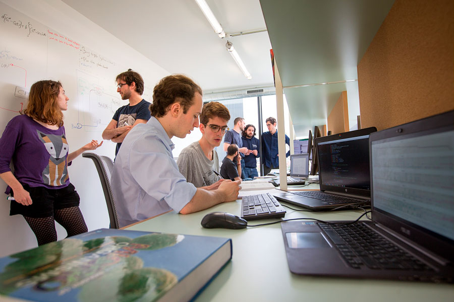 Centros Inria en Francia reciben a estudiantes chilenos