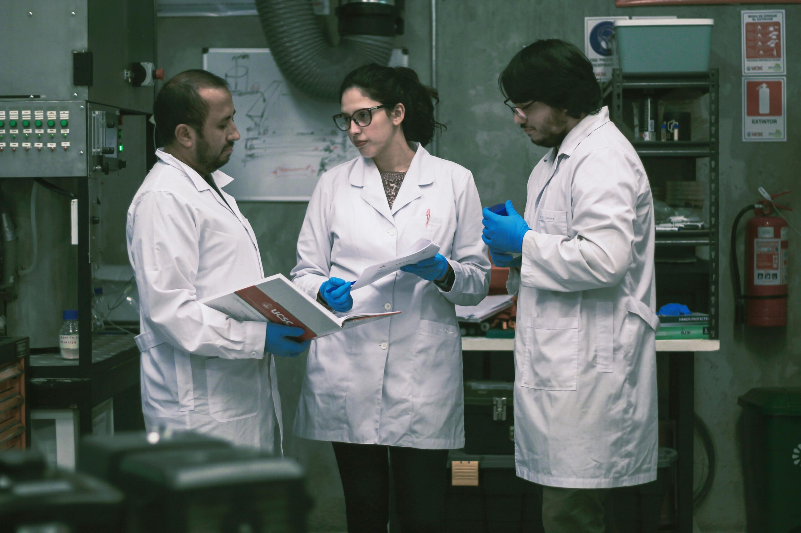 UCSC lidera la producción de combustible sostenible de aviación en Chile